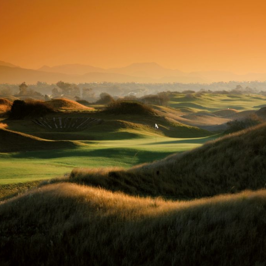 LYKIA GOLF COURSE